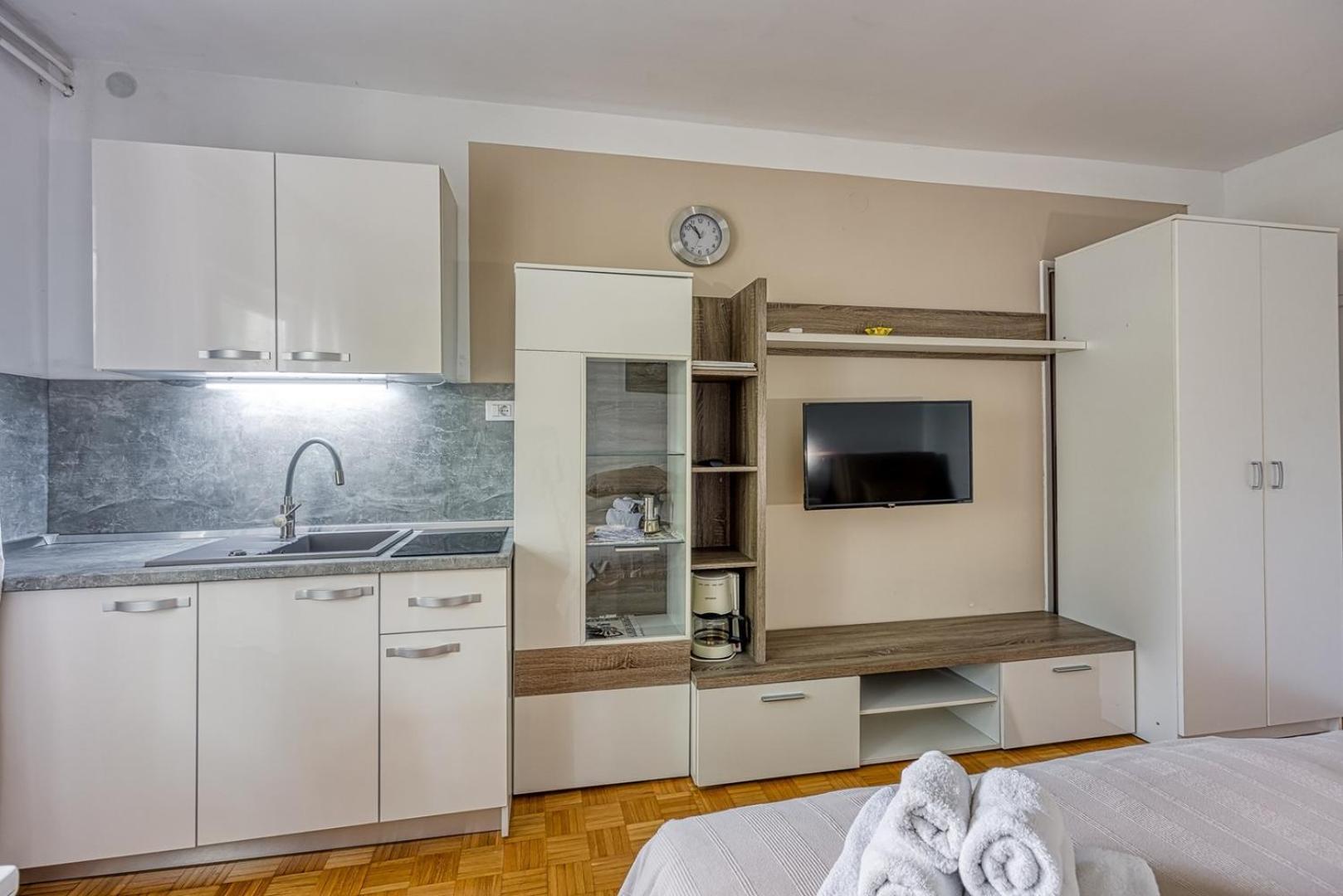 Appartement Aparments Jedro&Karlo à Poreč Extérieur photo