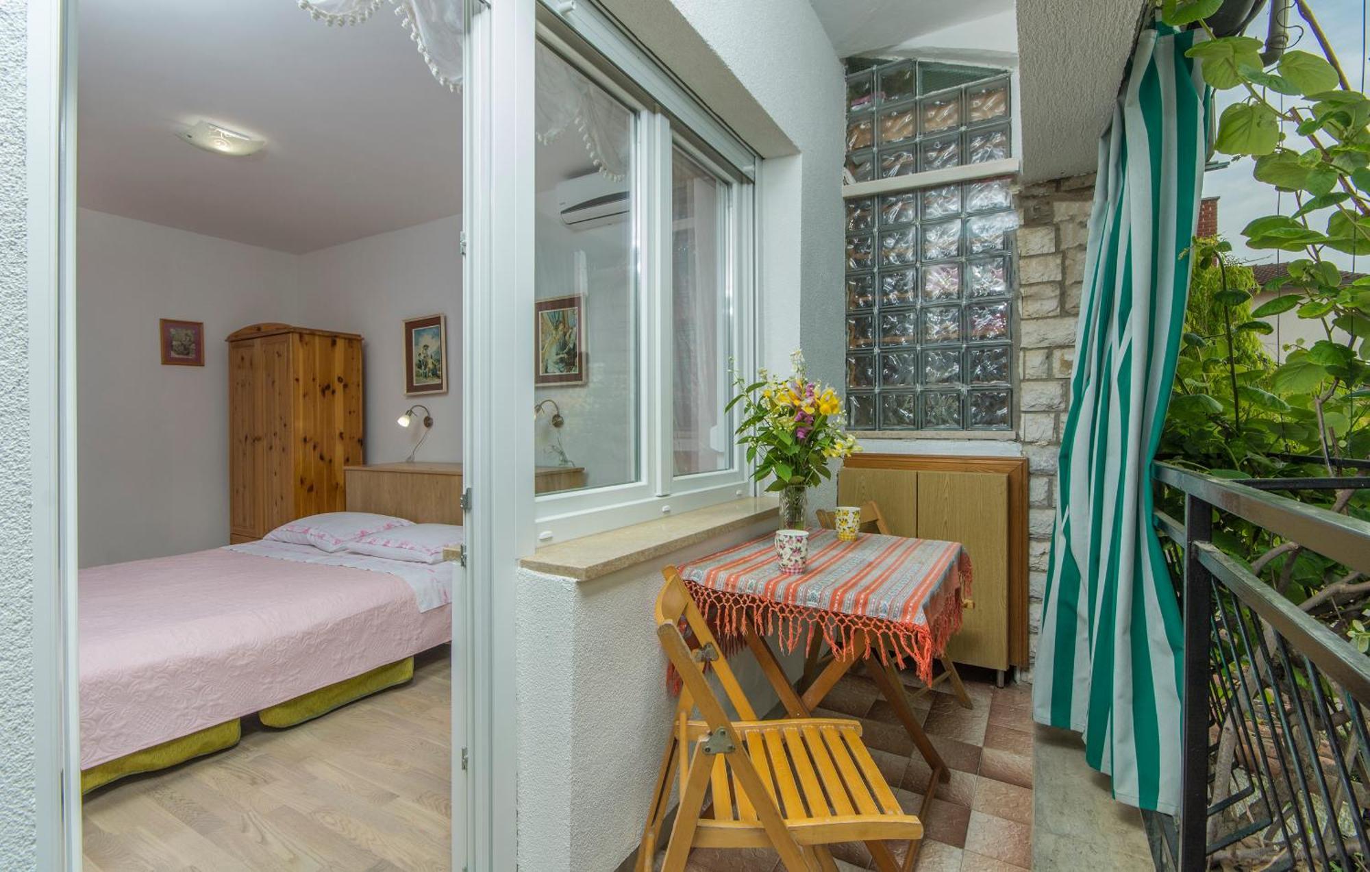 Appartement Aparments Jedro&Karlo à Poreč Extérieur photo